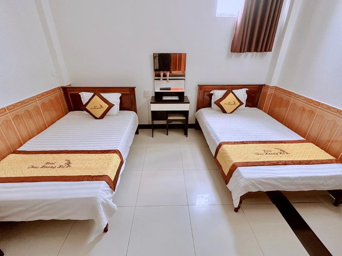 Truc Hoang Ha Hotel Kon Tum Dış mekan fotoğraf