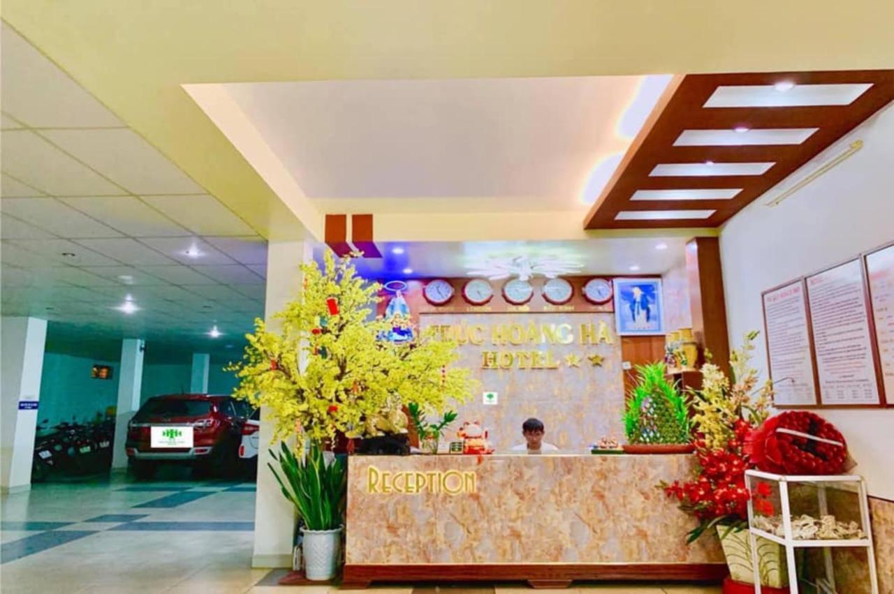 Truc Hoang Ha Hotel Kon Tum Dış mekan fotoğraf