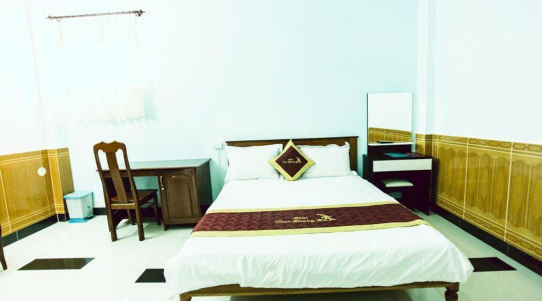 Truc Hoang Ha Hotel Kon Tum Dış mekan fotoğraf